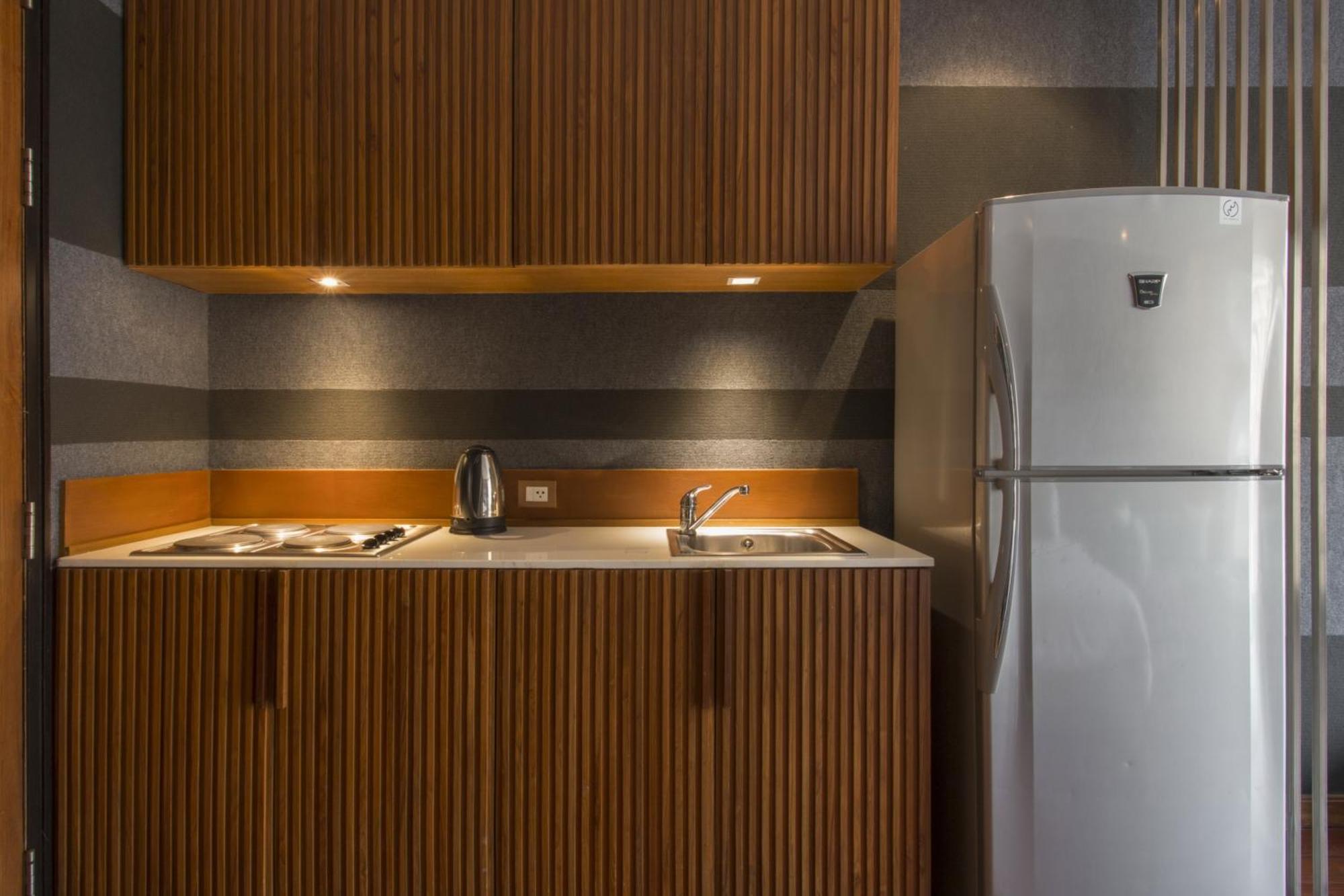 Luxx Langsuan Hotel - Sha Plus Bangkok Zewnętrze zdjęcie