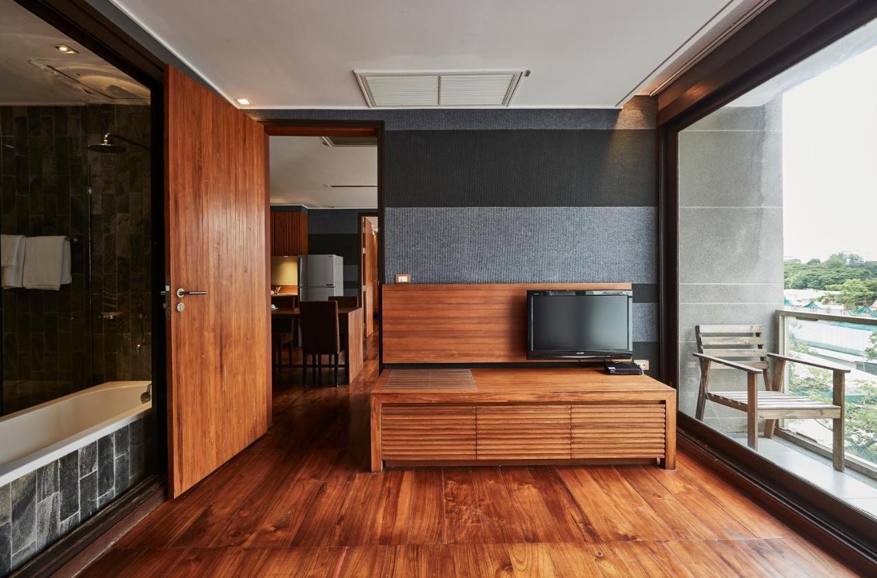Luxx Langsuan Hotel - Sha Plus Bangkok Zewnętrze zdjęcie